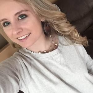 Meet your Posher, Courtney